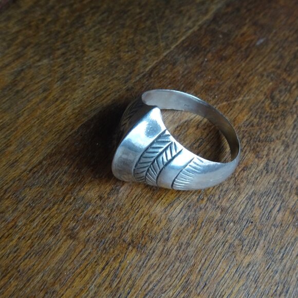 Sterling Silver Scandinavian Baltic Ring - Picture 2 of 6